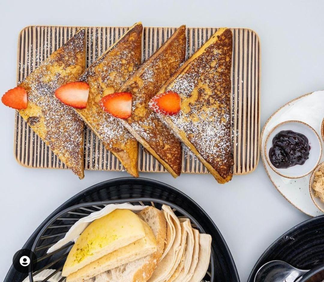 Mina Hotel And Residences By The Torch Doha Exterior foto French toast